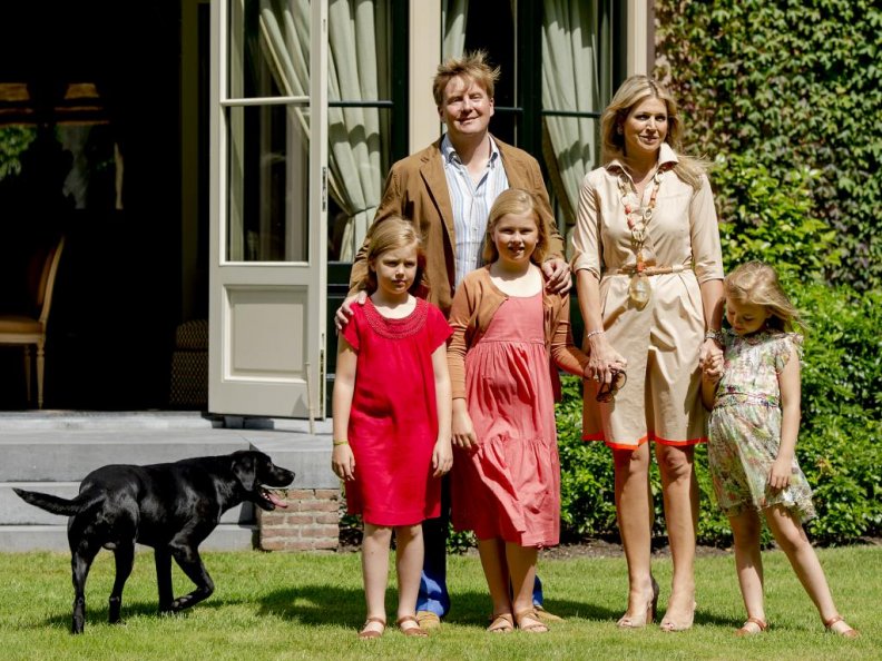 dutch_royal_family.jpg