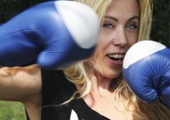 Wendy Schrievers throwing a right hook.
