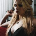 Avril Lavigne _ Black Top