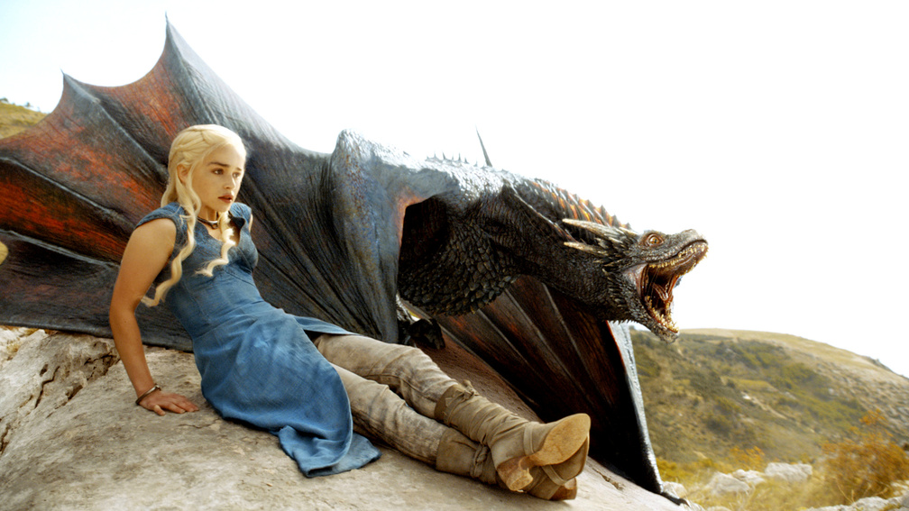 Game of Thrones _ Daenerys and Drogon