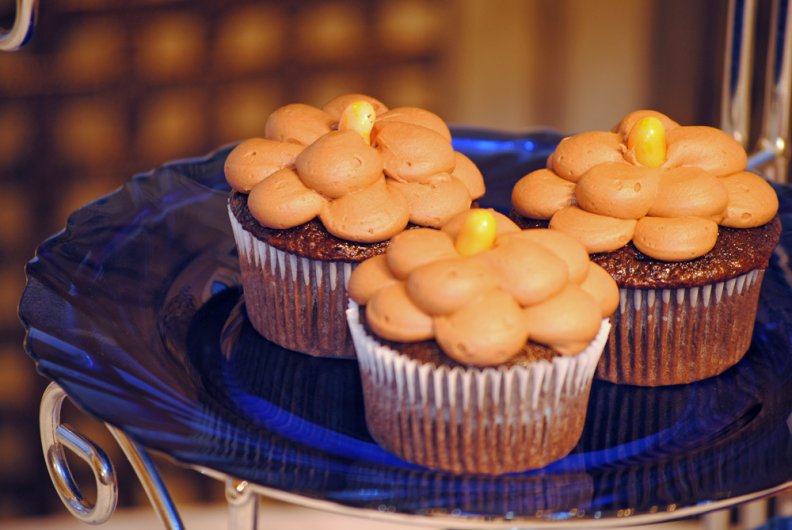 Orange and chocolate cupcakes for Annie (AnnVampire)
