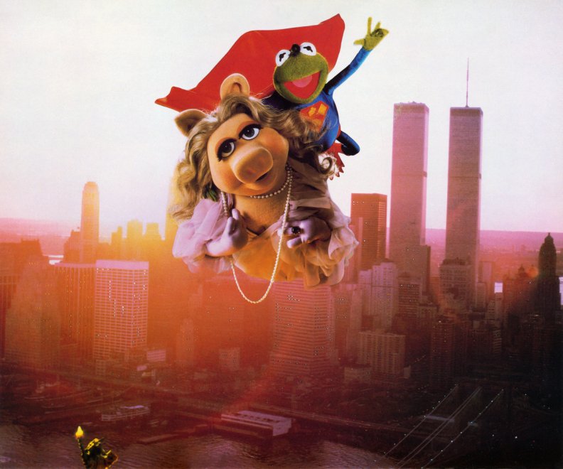 Super_Kermit and Ms Piggy