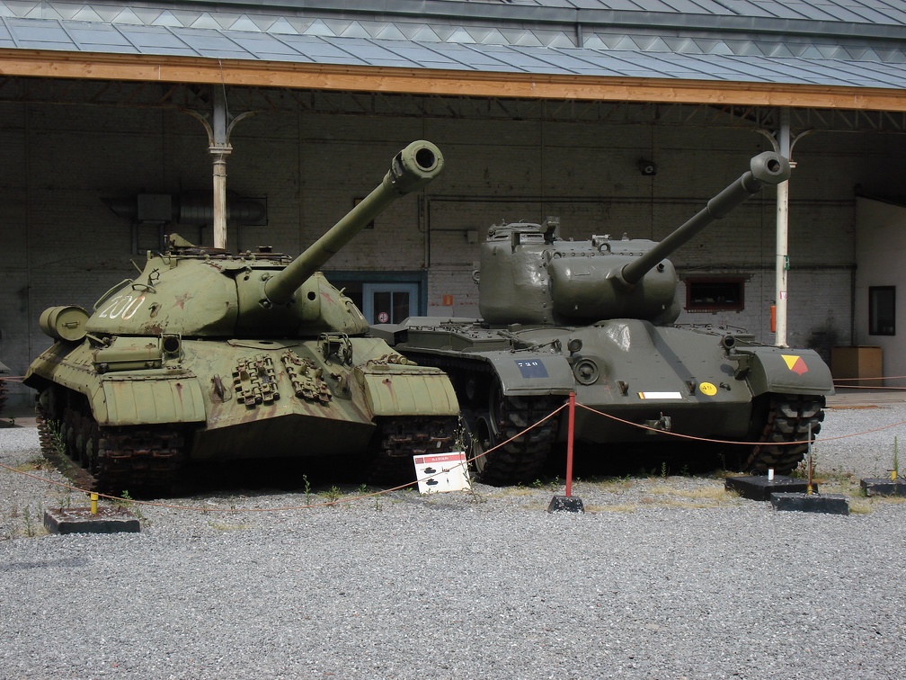 main battle tanks