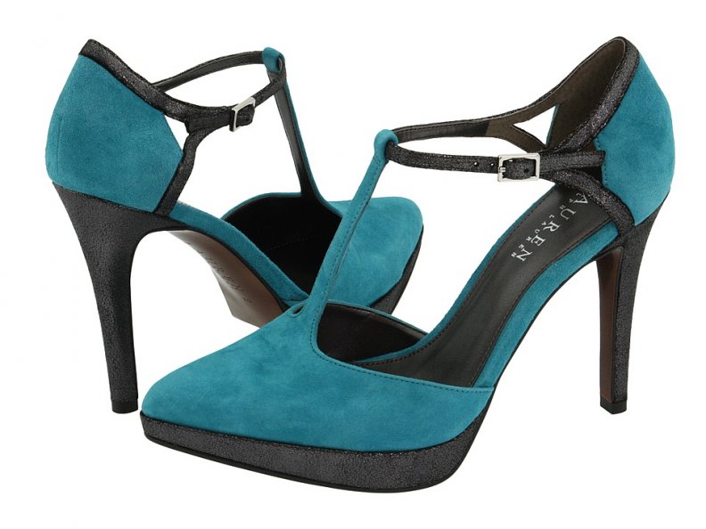ralph_lauren_blue_heels.jpg