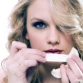 Taylor Swift: Fortune Cookie