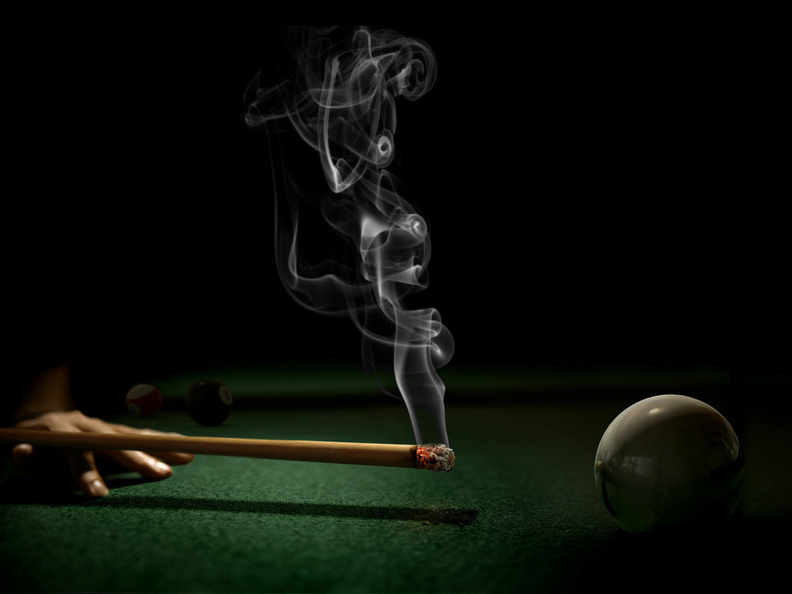 Billiards_on_smoke.jpg