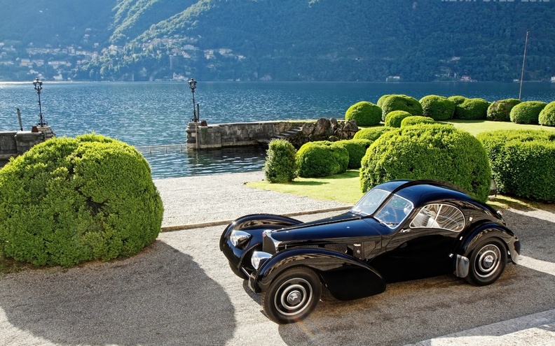 Bugatti_57SC_Atlantic_1938.jpg
