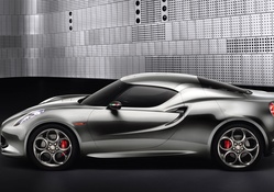 Alfa-romeo-4c-silver-from-side