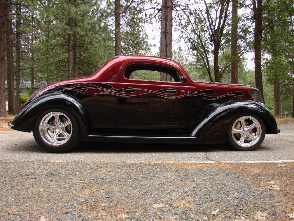 1937 Ford