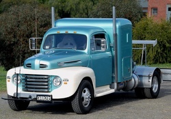 Classic Old Flat_top Truck