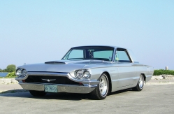 1965_Ford_Thunderbird
