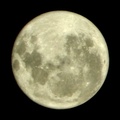 Amazingly Clear Photo of Earth's Moon 1