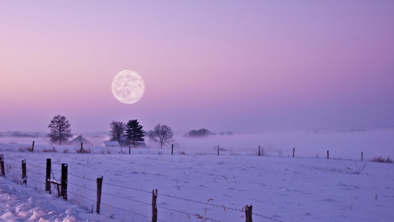 glorious_moon_over_a_rural_winter_scene.jpg