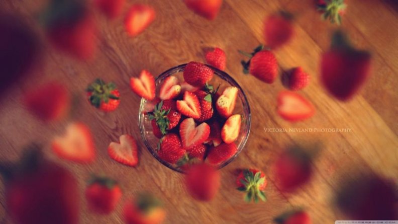 very_berry_strawberry.jpg