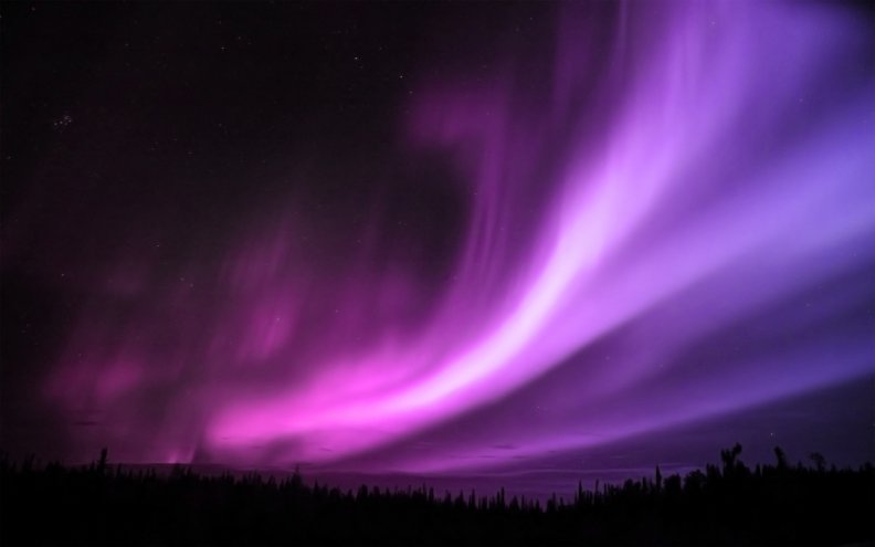 purple_aurora_borealis.jpg