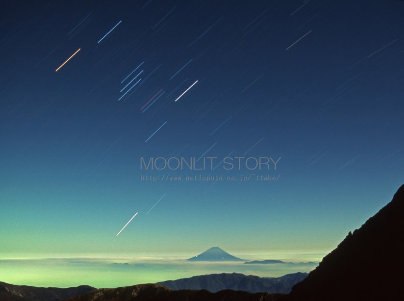 orion_above_the_mt_fuji.jpg
