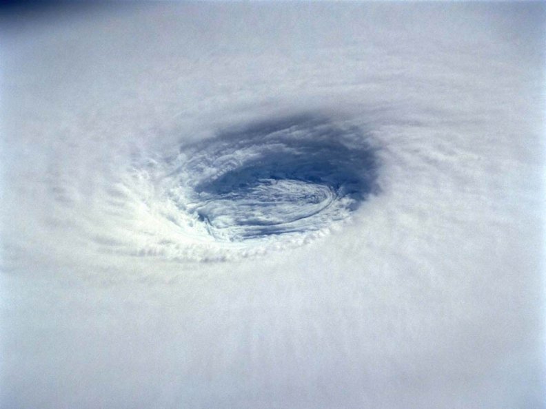 huge_hurricane.jpg