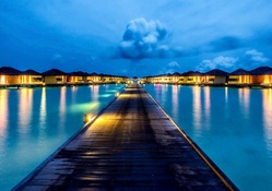 maledives bungalows pier