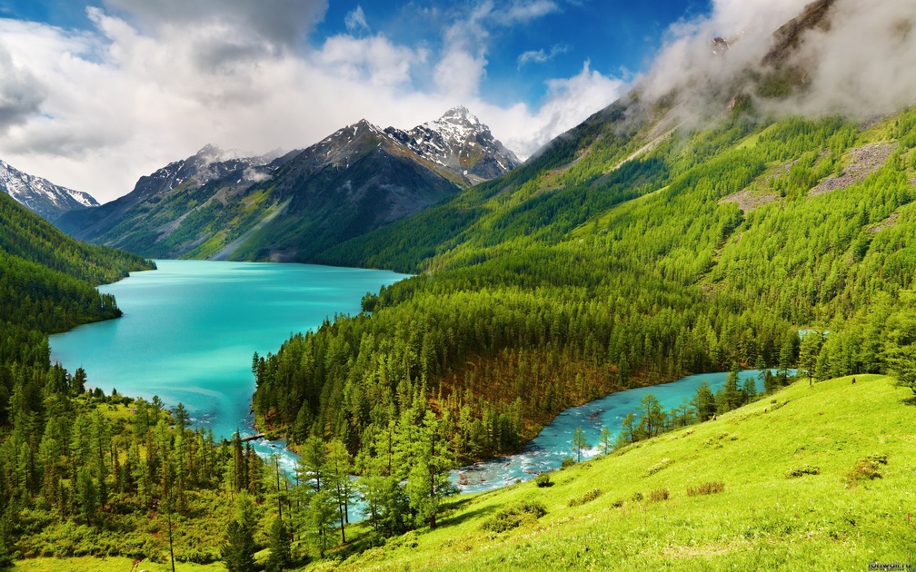 Beautiful Lake and Mountain View _ hdr