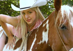 Cowgirl Ania and her Horse