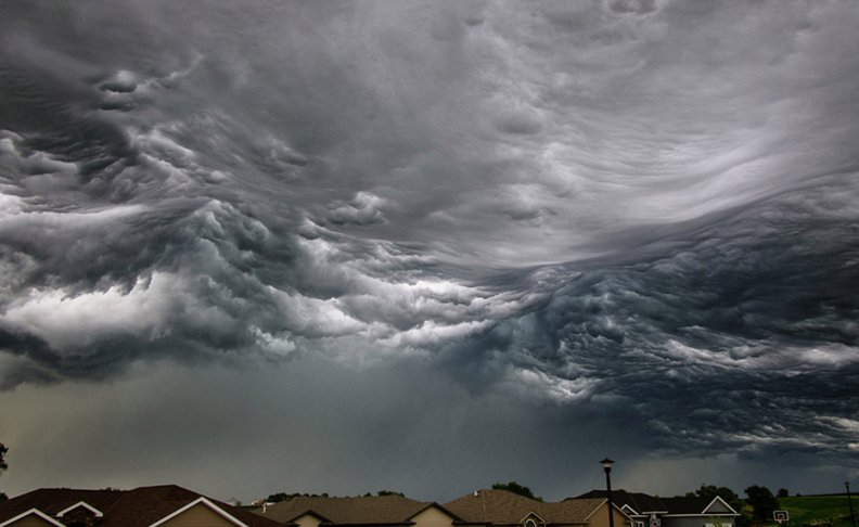 stormy_clouds.jpg