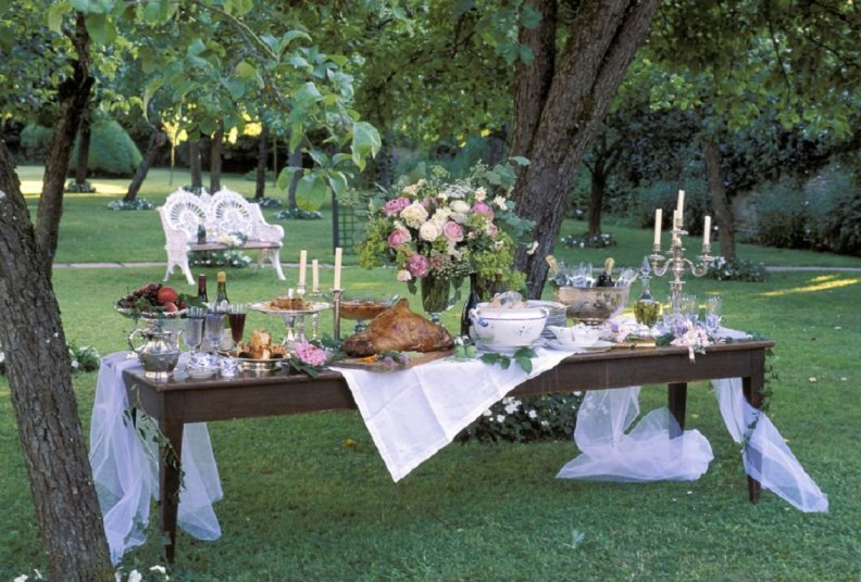 wedding_garden_party.jpg
