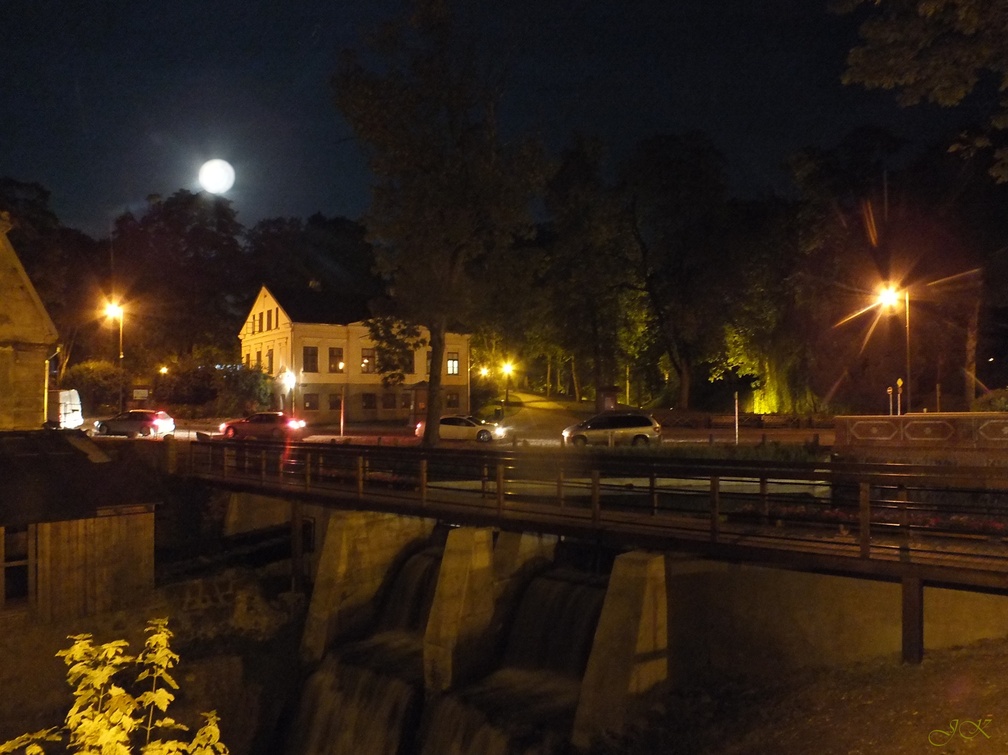 Kuldiga by summer night.