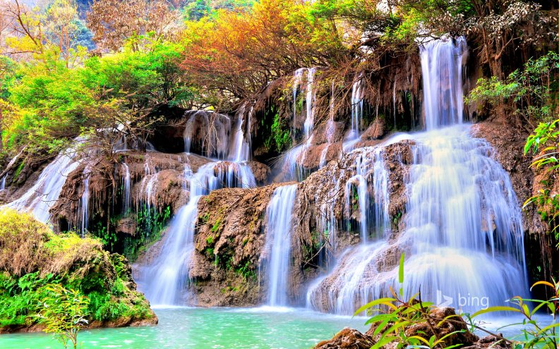 beautiiful_waterfall.jpg