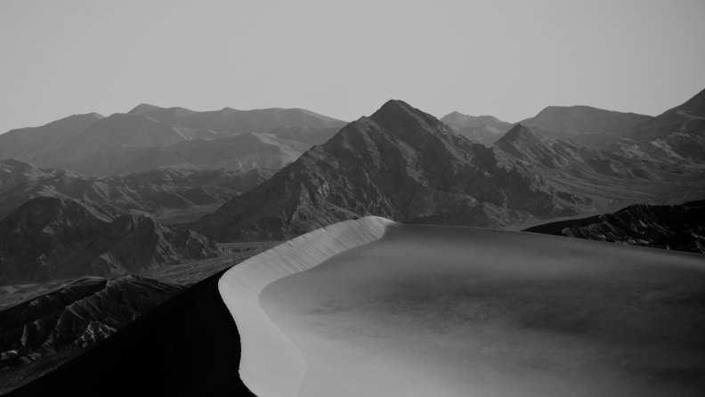 beautiful_desert_dunes_in_black_and_white.jpg