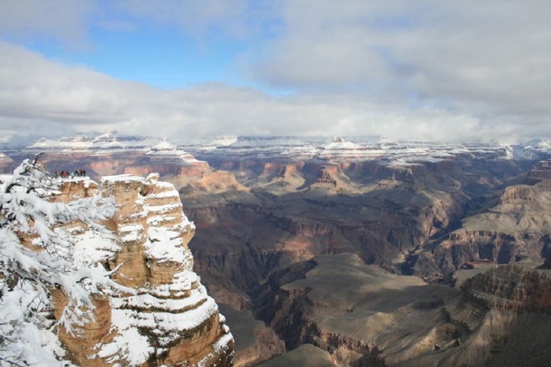 GRAND CANYON IN WINTER