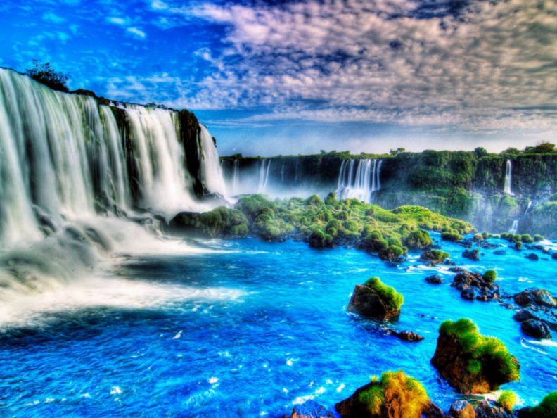 amazing_waterfalls.jpg