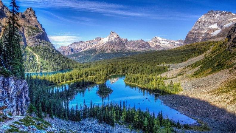 magnificent_rocky_mountains_national_park_hdr.jpg