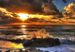 superb ocean sunset