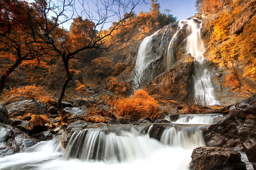 * Autumn waterfall *