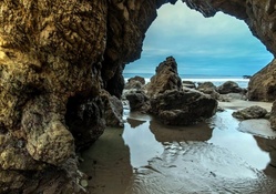 amazing seashore cavern hdr