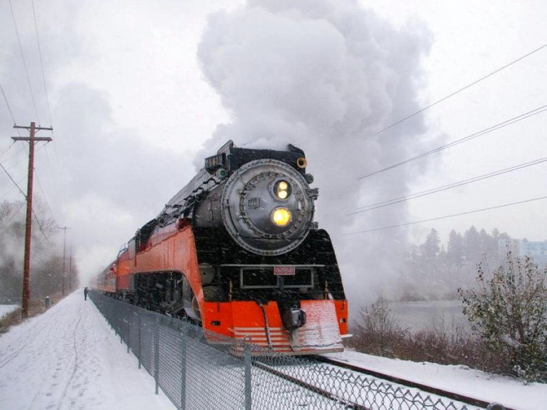 winter_train.jpg