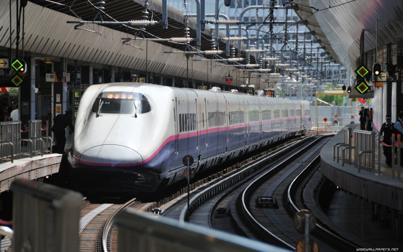 japan_high_speed_train.jpg