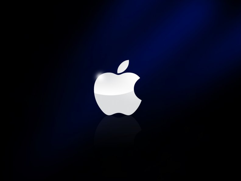 Apple Logo _ Reflected