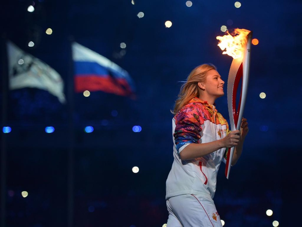 Maria Sharapova with Olympic Flame