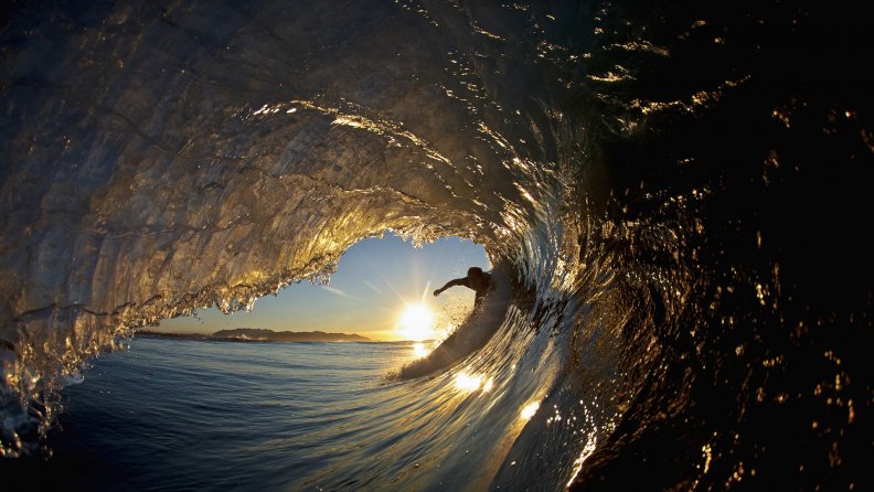 sea_surfing.jpg