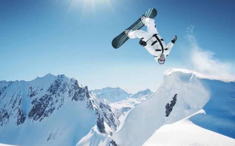 Snowboarding jump2