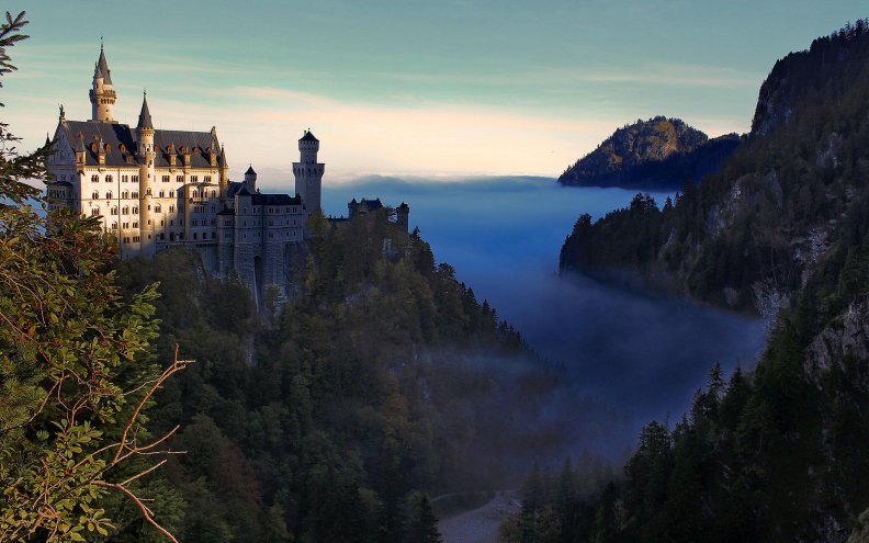 Neuschwanstein Castle, Germany Download HD Wallpapers and Free Images