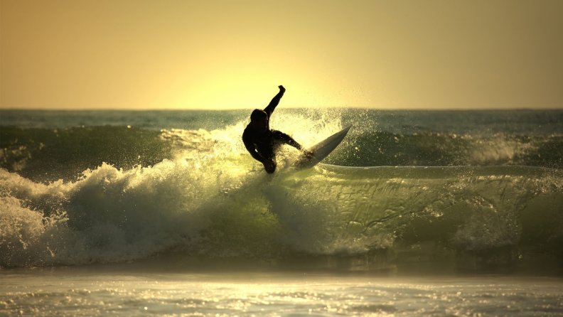 kandahar_beach_surfing.jpg