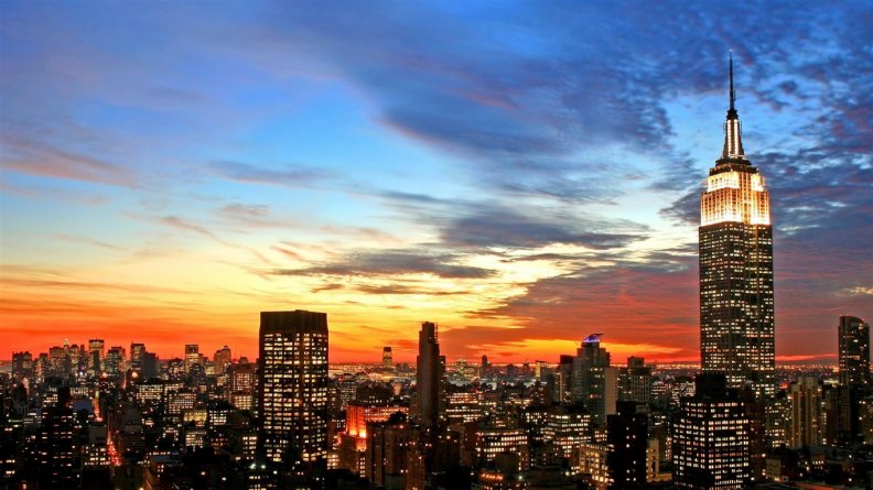 sunset_over_new_york_city.jpg