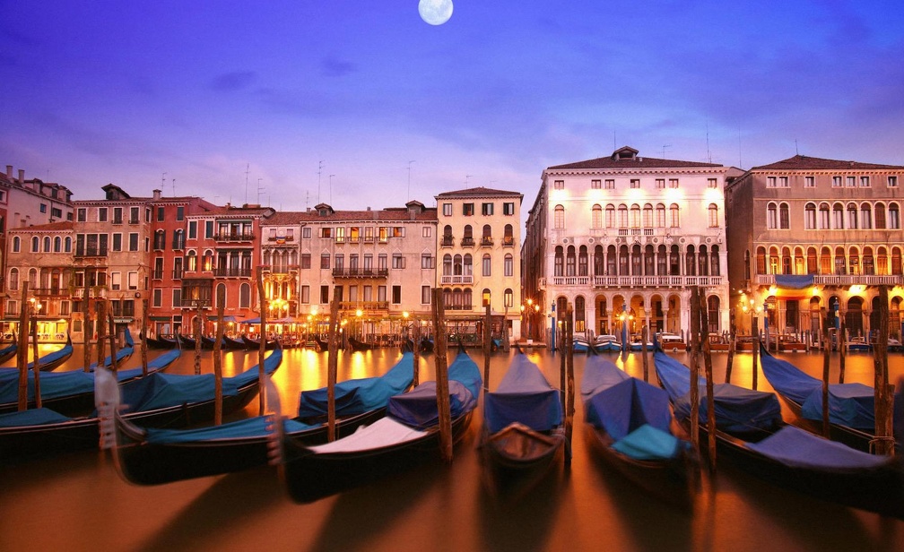 Parking for Gondolas in Venice