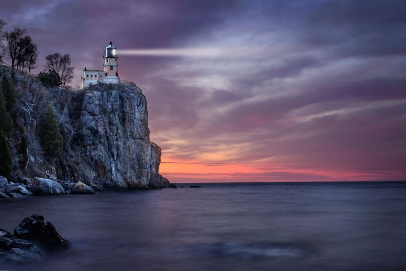 cliff_lighthouse.jpg