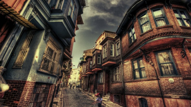 view_of_a_side_street_in_an_old_city_hdr.jpg
