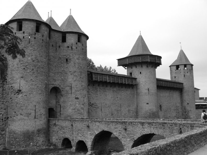 medieval_castle.jpg