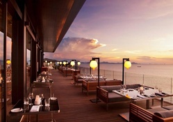 superb seaside restaurant