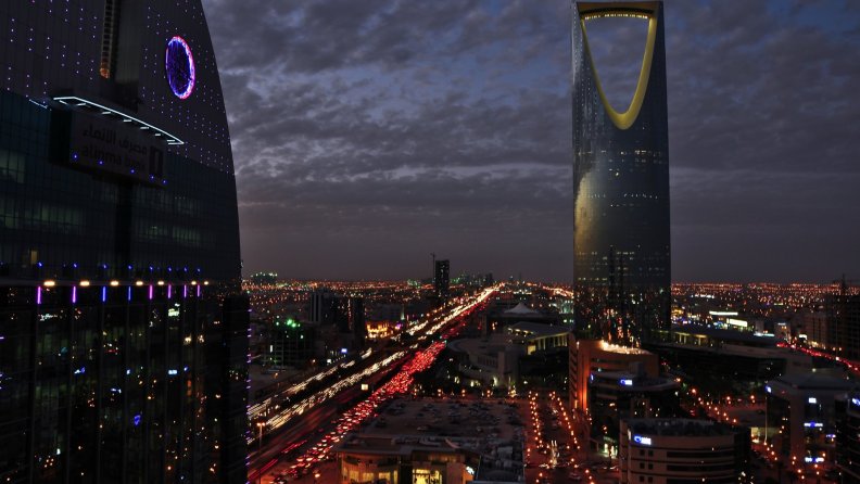 modern skyscrapers in riyadh saudi arabia